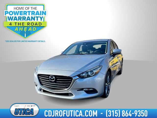 2018 Mazda MAZDA3 Touring Hatchback