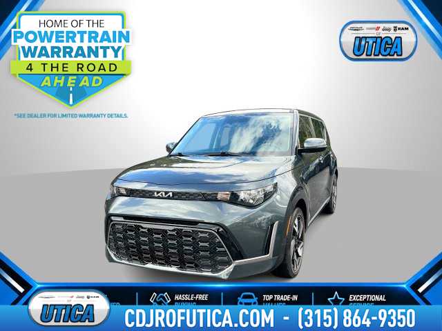 Gravity Gray 2025 Kia Soul SUV / Crossover Front-Wheel Drive Continuously Variable Transmission