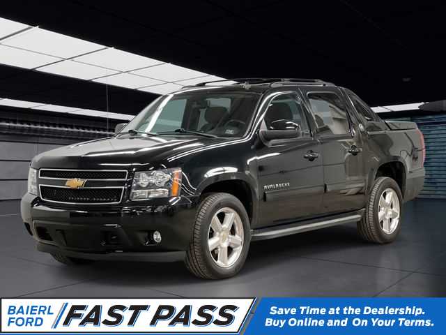 2013 Chevrolet Avalanche LS Black Diamond Edition 4WD