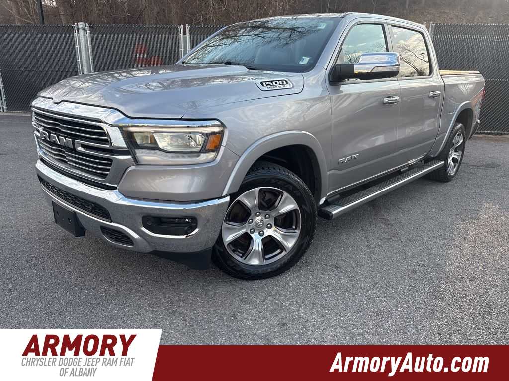 2019 RAM 1500 Laramie Crew Cab 4WD