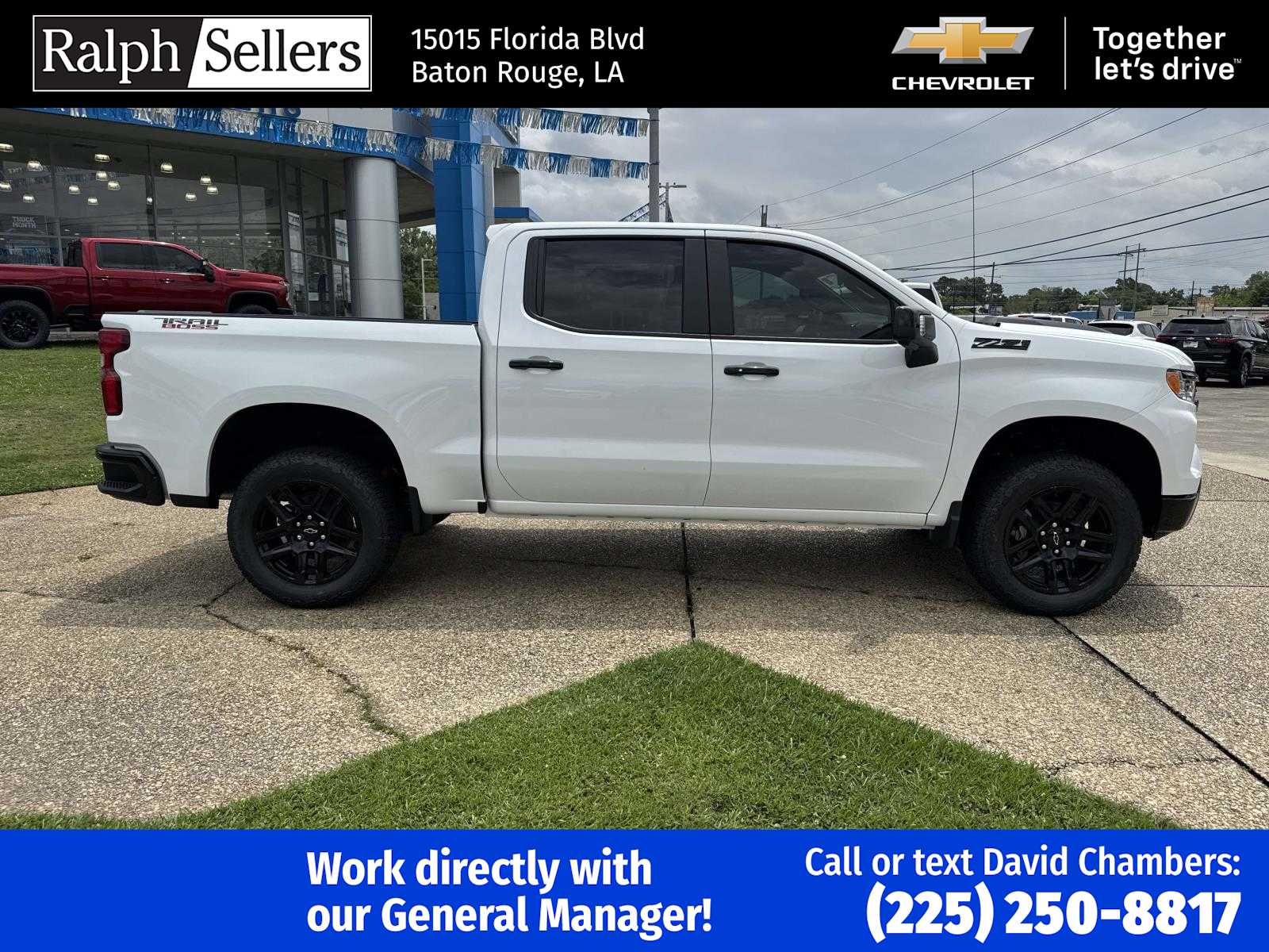 View vehicle photo 6