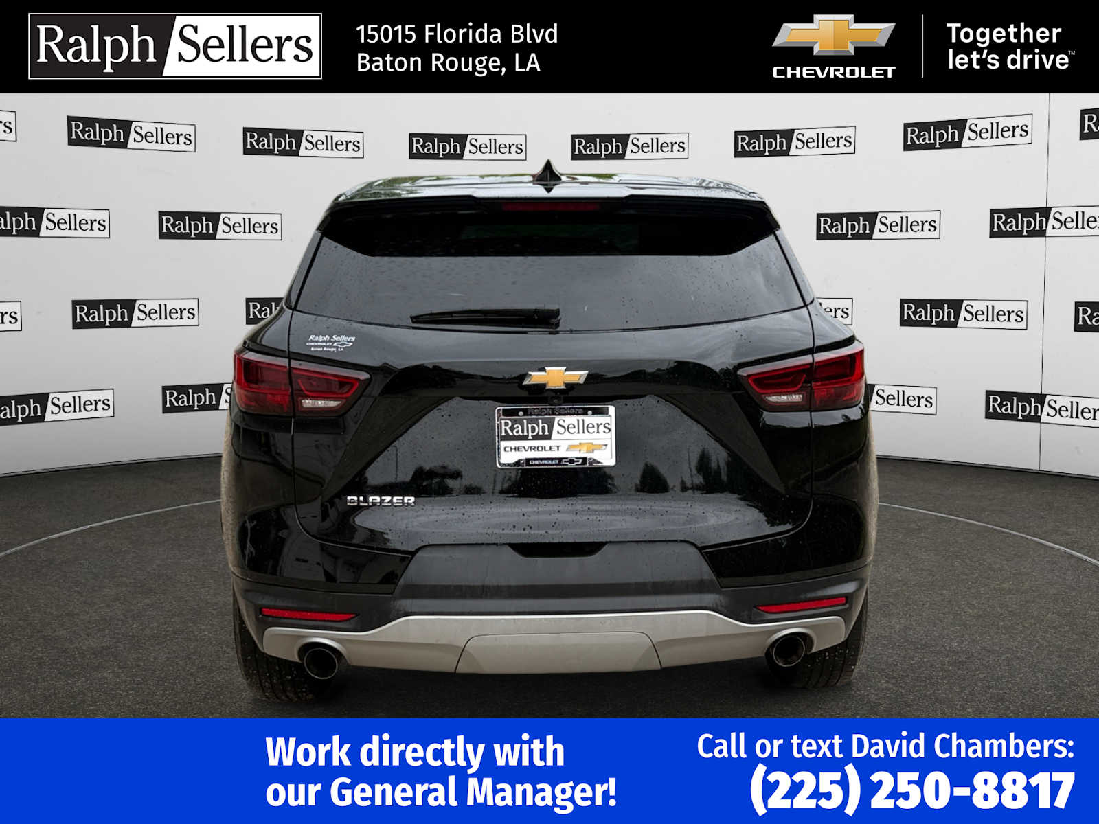 View vehicle photo 5