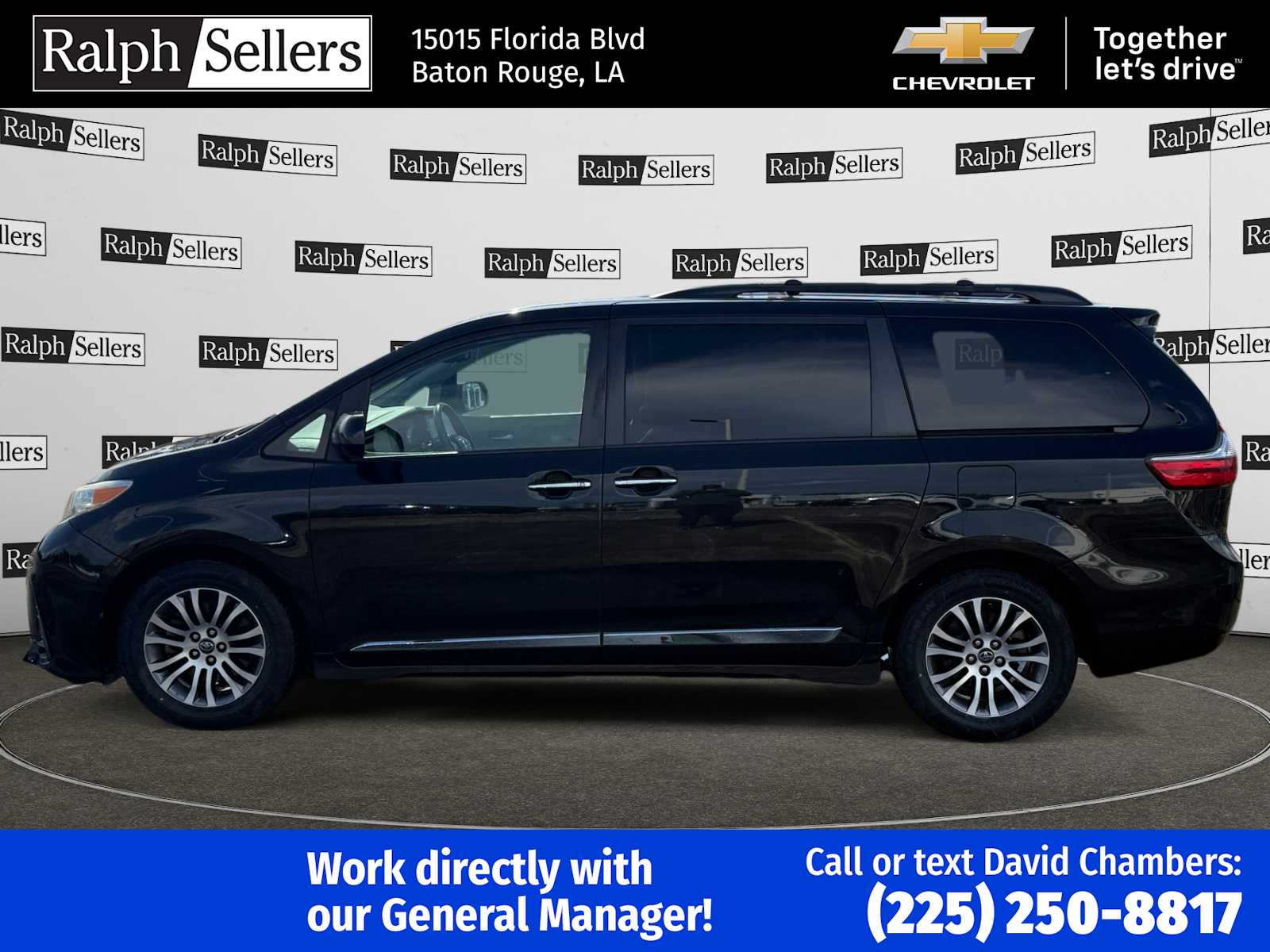 Midnight Black Metallic 2020 Toyota Sienna XLE 7-Passenger FWD with Auto-Access Seat Minivan Front-Wheel Drive 8-Speed Automatic