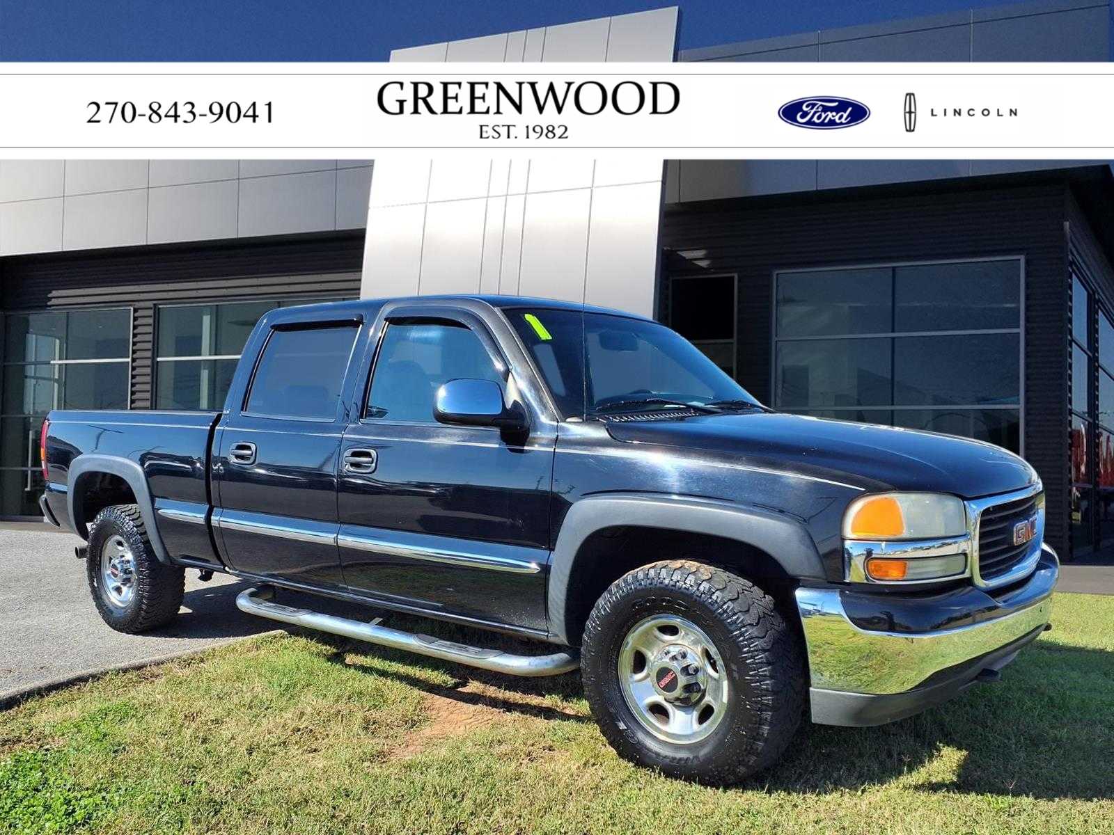 Onyx Black 2001 GMC Sierra 1500HD Pickup Truck Four-Wheel Drive 4-Speed Automatic