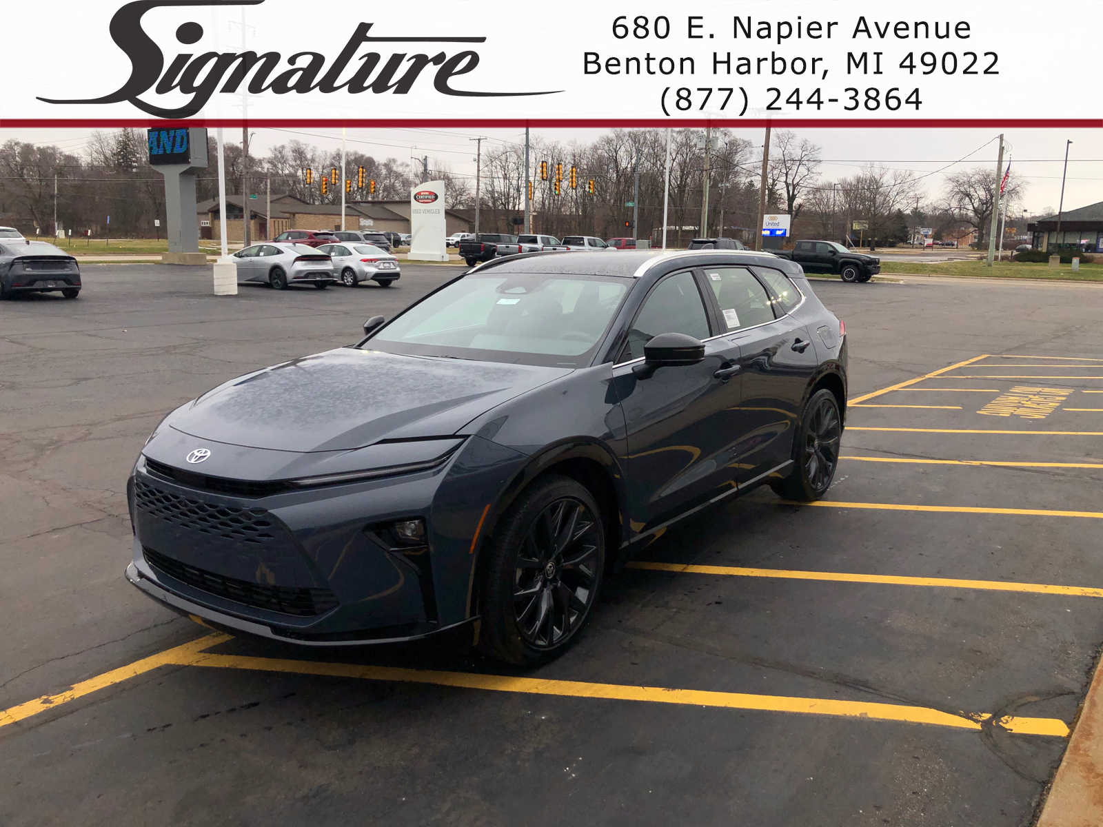 2025 Toyota Crown Signia Limited AWD