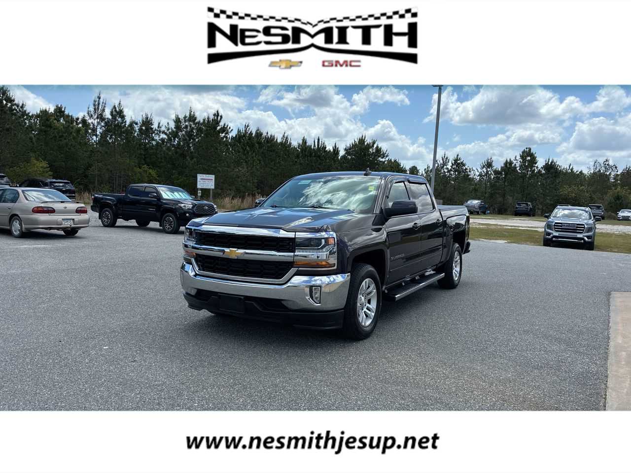 Gray (Tungsten Metallic) 2016 Chevrolet Silverado 1500 LT Crew Cab RWD Pickup Truck 4X2 6-Speed Automatic