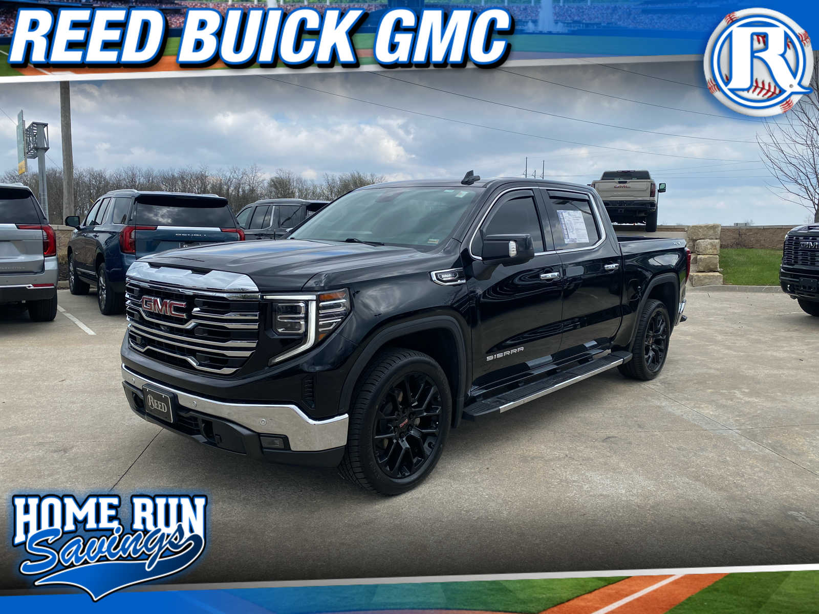 2023 GMC Sierra 1500 SLT Crew Cab 4WD Negro (Onyx Black) Camioneta Todo terreno Automática