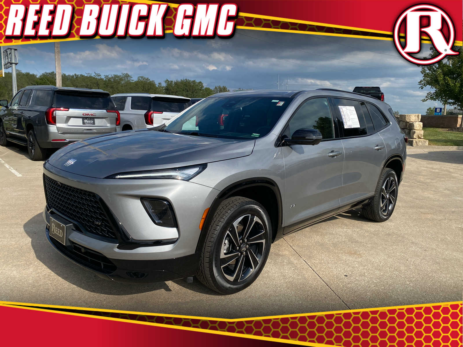Moonstone Gray Metallic 2026 Buick Enclave SUV / Crossover Front-Wheel Drive Automatic