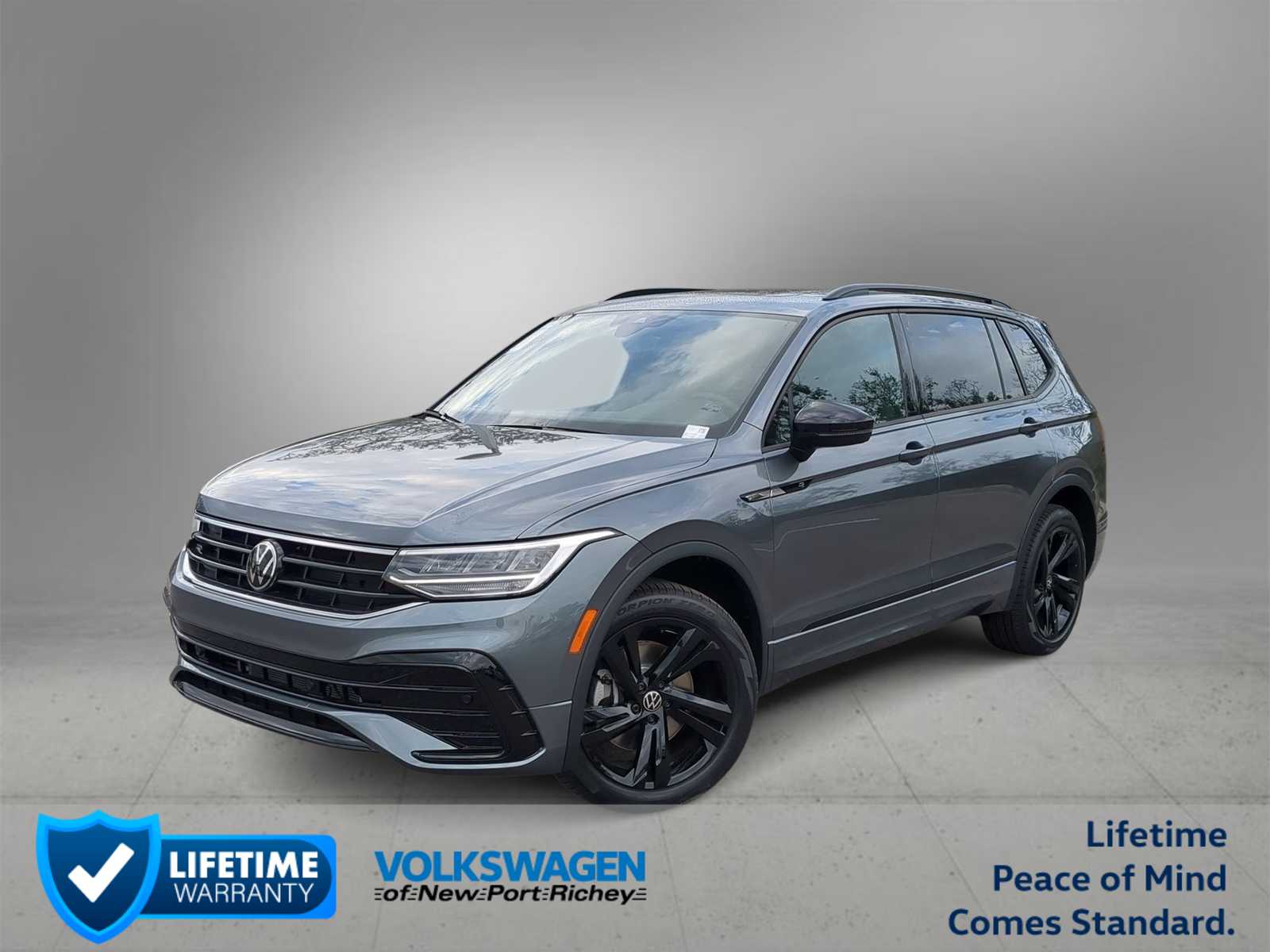 2024 Volkswagen Tiguan SE R-Line Black