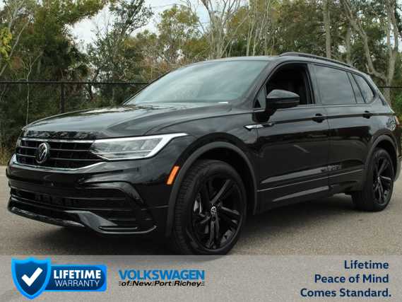 2024 Volkswagen Tiguan SE R-Line Black