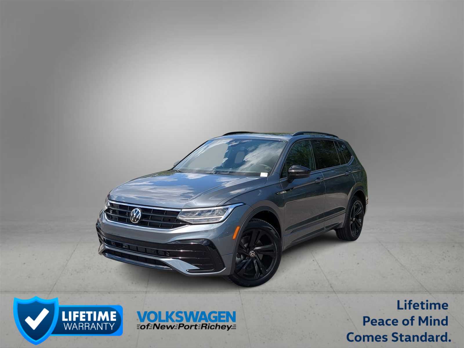 2023 Volkswagen Tiguan SE R-Line Black