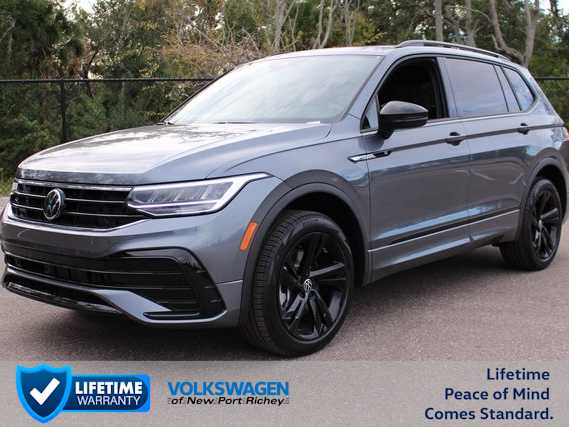 2024 Volkswagen Tiguan SE R-Line Black