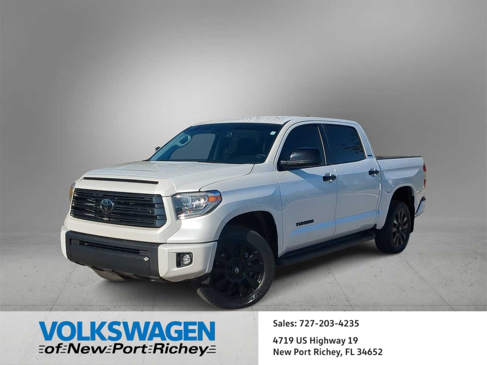 2021 Toyota Tundra Limited CrewMax 5.5 Bed 5.7L