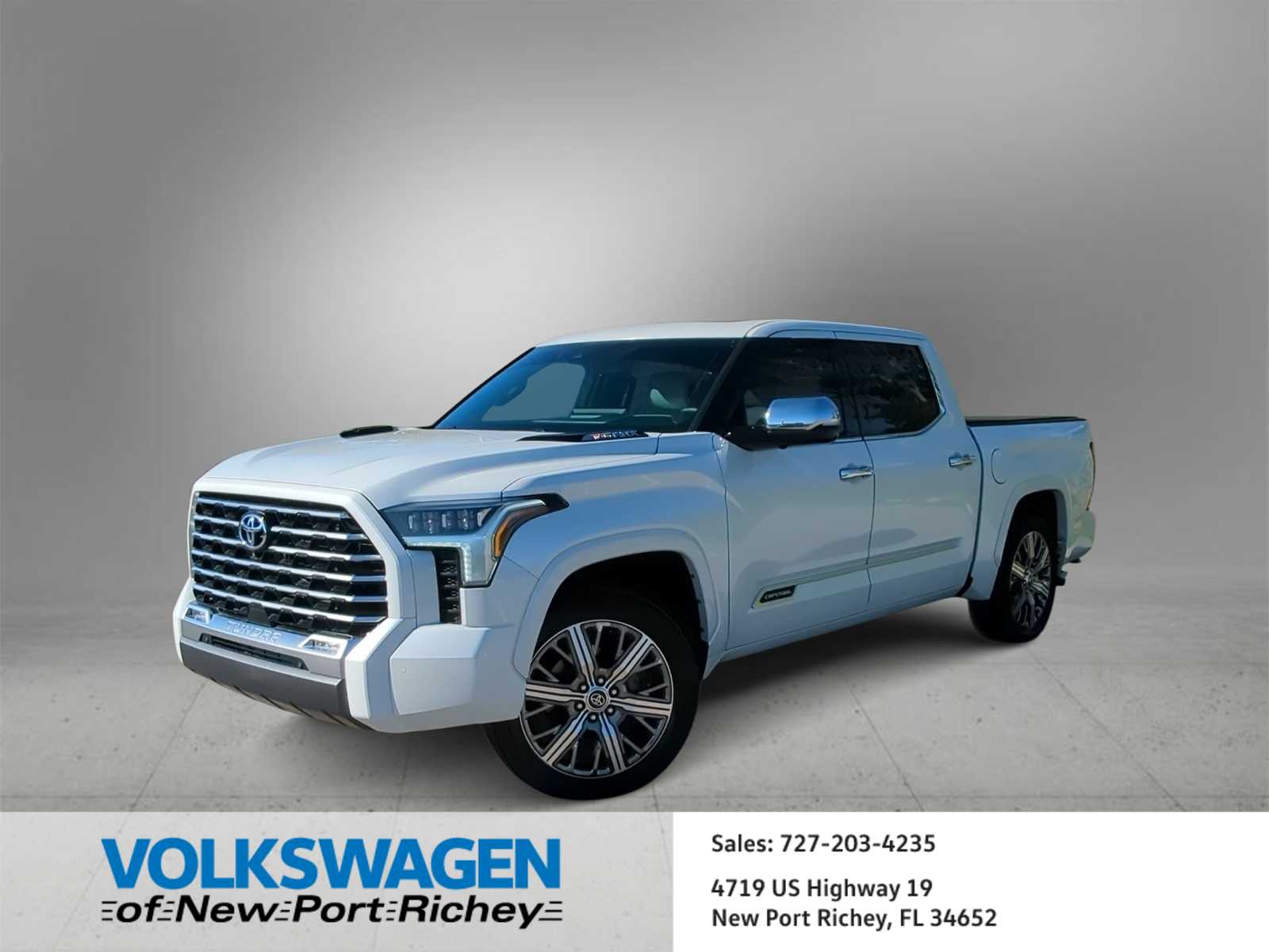 2023 Toyota Tundra Capstone Hybrid CrewMax 5.5 Bed