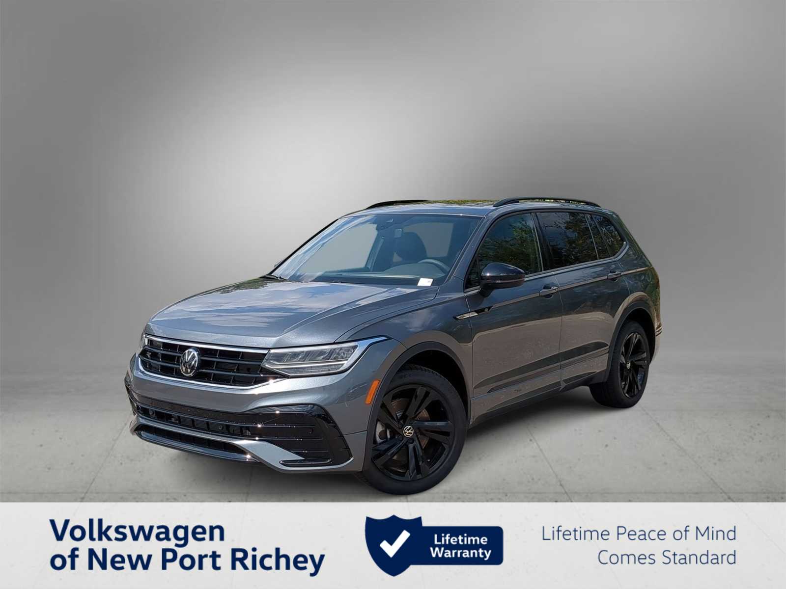 2024 Volkswagen Tiguan SE R-Line Black