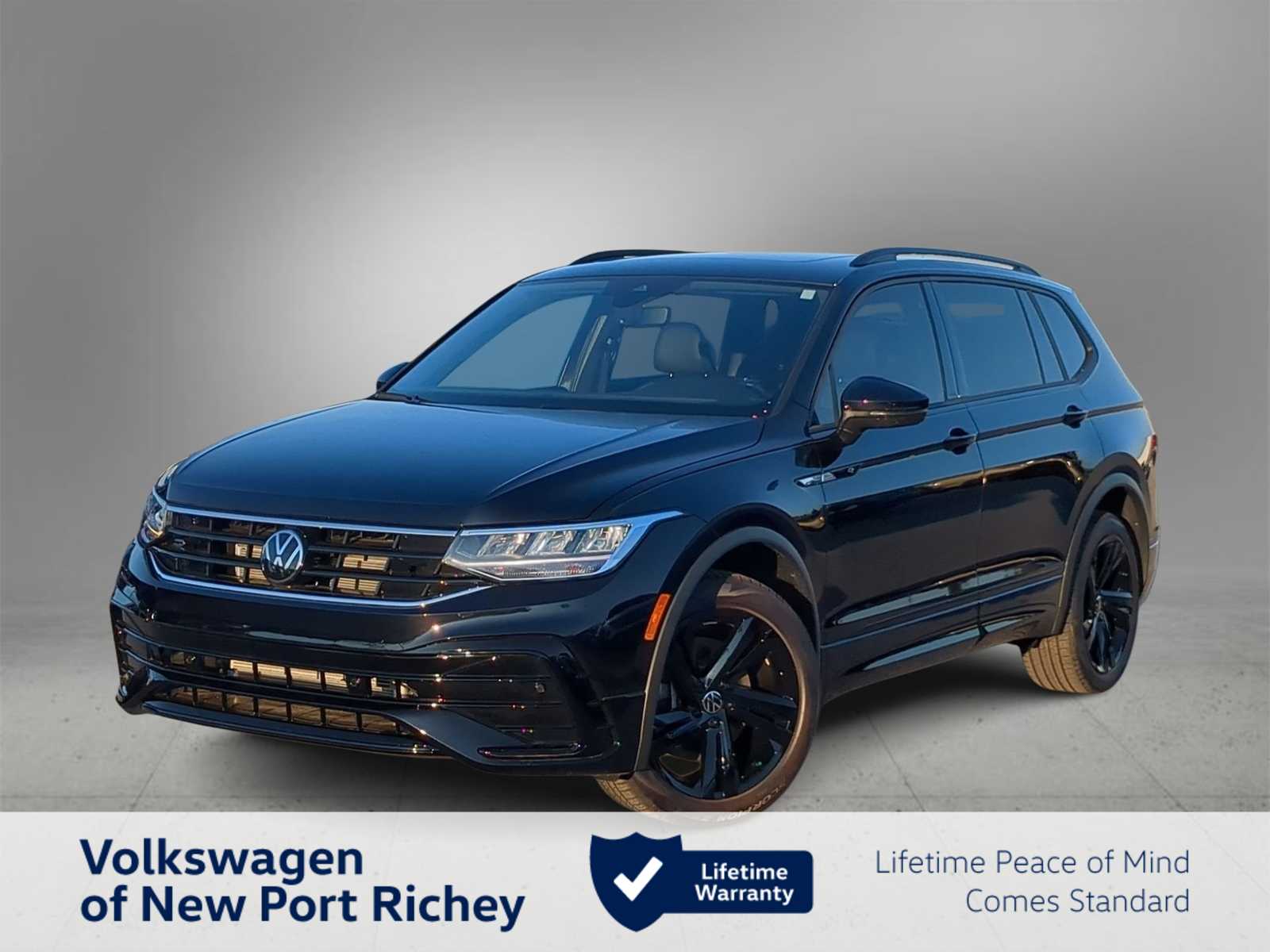 2024 Volkswagen Tiguan SE R-Line Black