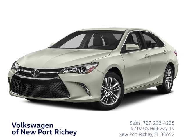 2016 Toyota Camry SE