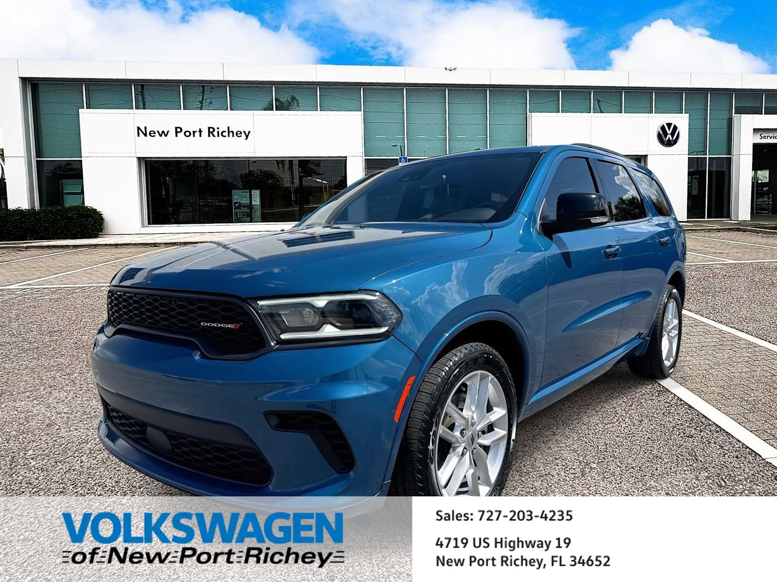 Blue (Frostbite Pearlcoat) 2024 Dodge Durango GT Plus AWD SUV / Crossover All-Wheel Drive 8-Speed Automatic