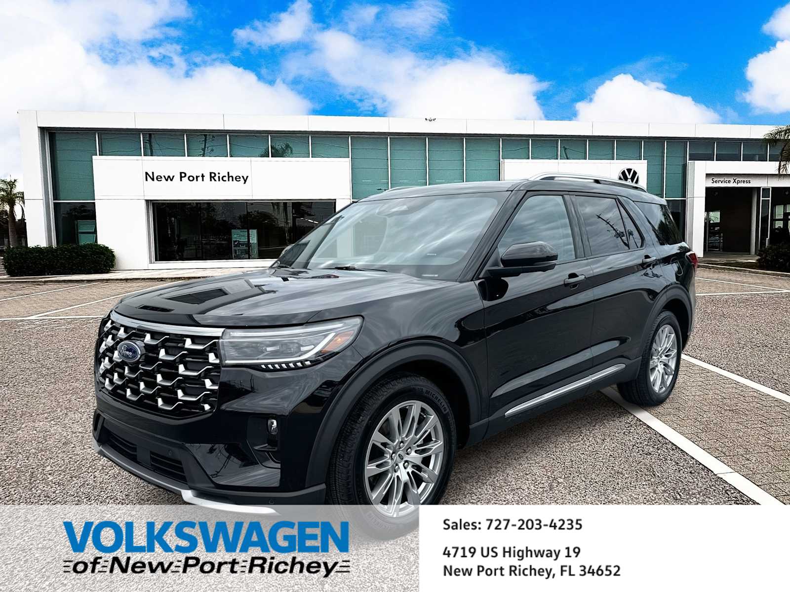 2025 Ford Explorer Platinum RWD