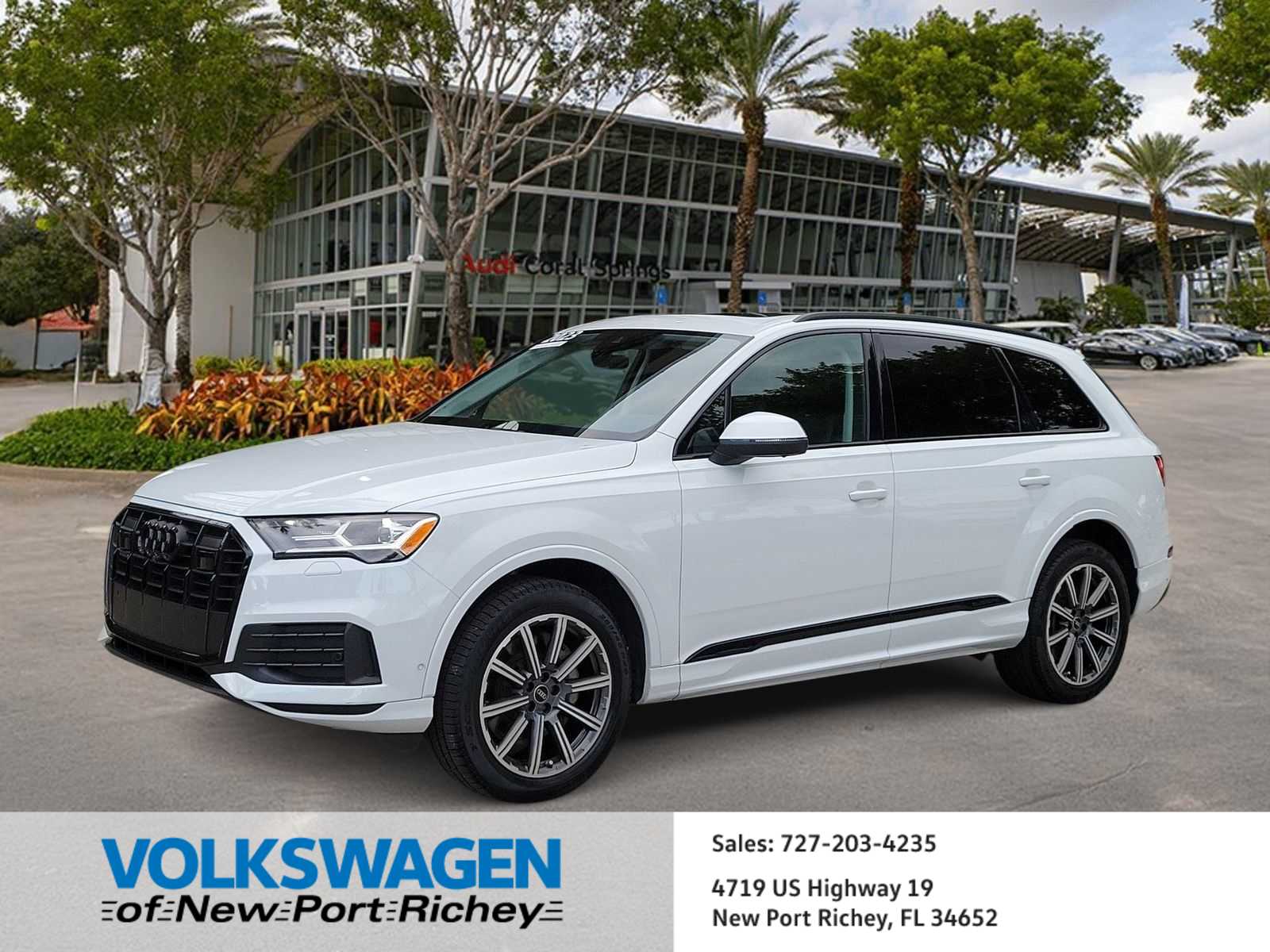 Glacier White Metallic 2023 Audi Q7 quattro Premium Plus 45 TFSI SUV / Crossover All-Wheel Drive Automatic