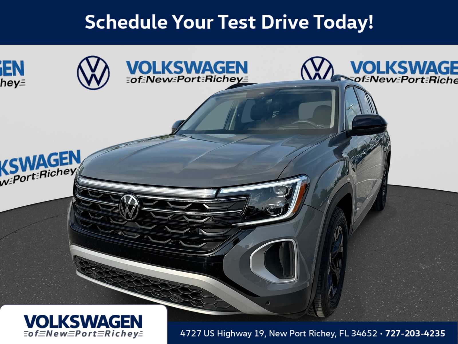 2024 Volkswagen Atlas 2.0T Peak Edition SEL