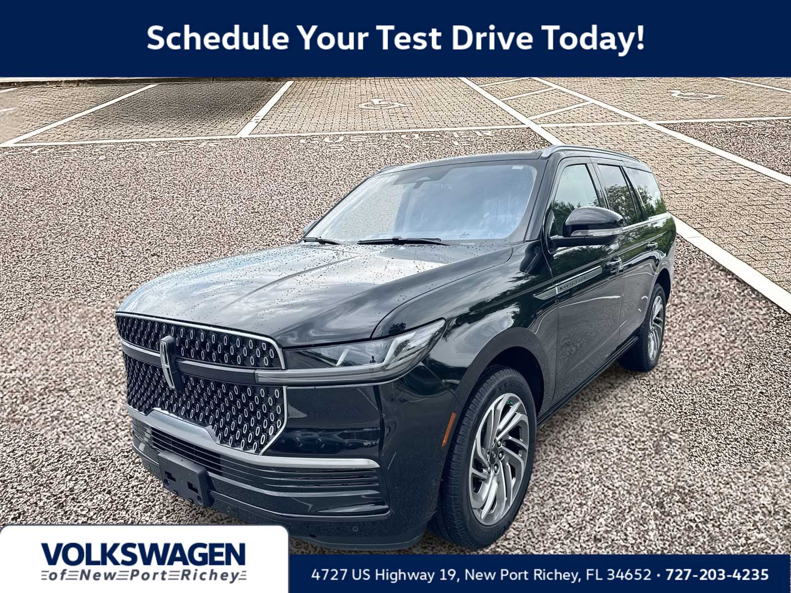 Infinite Black Metallic Clearcoat 2025 Lincoln Navigator SUV / Crossover Four-Wheel Drive Automatic