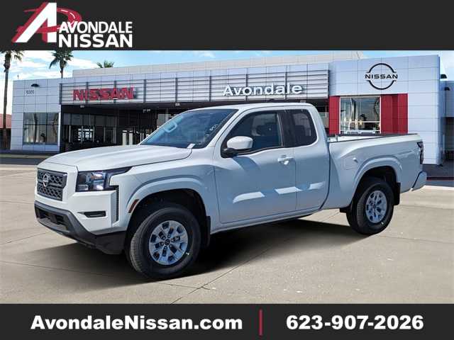 2024 Nissan Frontier SV King Cab 4x4 1
