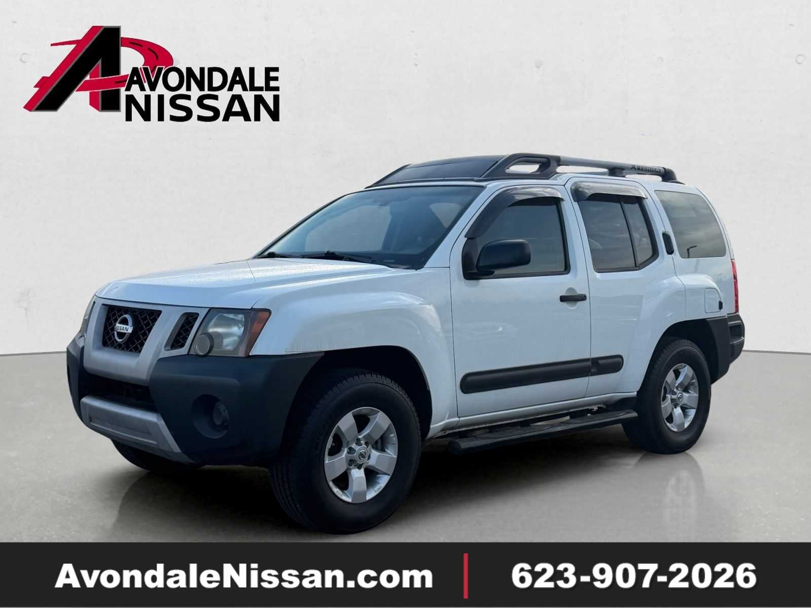 Glacier White 2013 Nissan Xterra SUV / Crossover 4X2 5-Speed Automatic