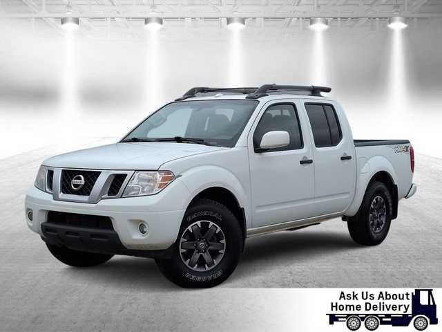 White 2018 Nissan Frontier PRO-4X Crew Cab 4WD Pickup Truck Four-Wheel Drive Automatic