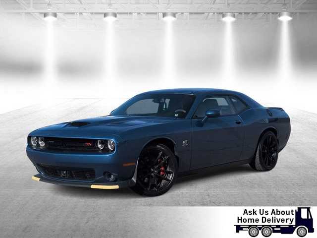 2022 Dodge Challenger R/T Scat Pack RWD