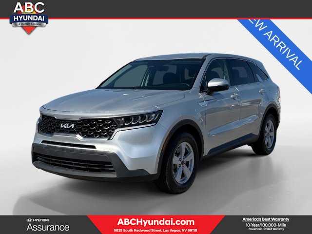 Sparkling Silver 2022 Kia Sorento SUV / Crossover Front-Wheel Drive 8-Speed Automatic