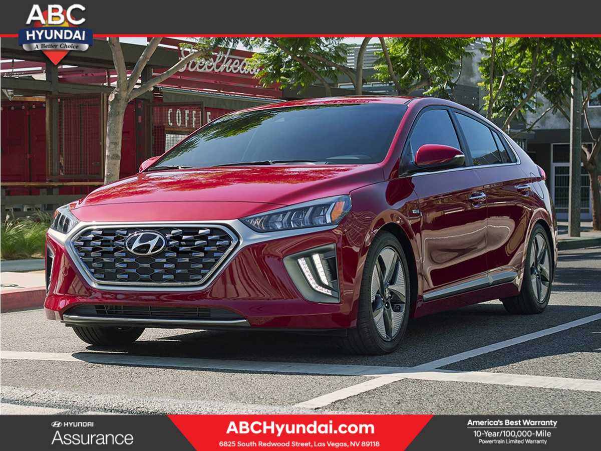 Stellar Silver 2022 Hyundai Ioniq Hybrid SE FWD Hatchback Front-Wheel Drive 6-Speed Automatic