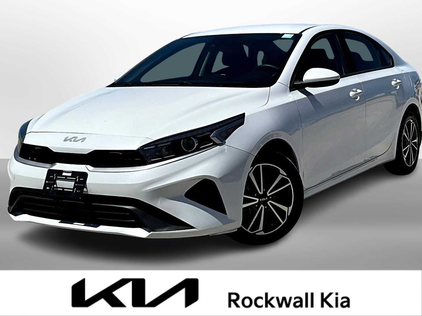 Snow White Pearl 2023 Kia Forte LXS FWD Sedan Front-Wheel Drive Continuously Variable Transmission