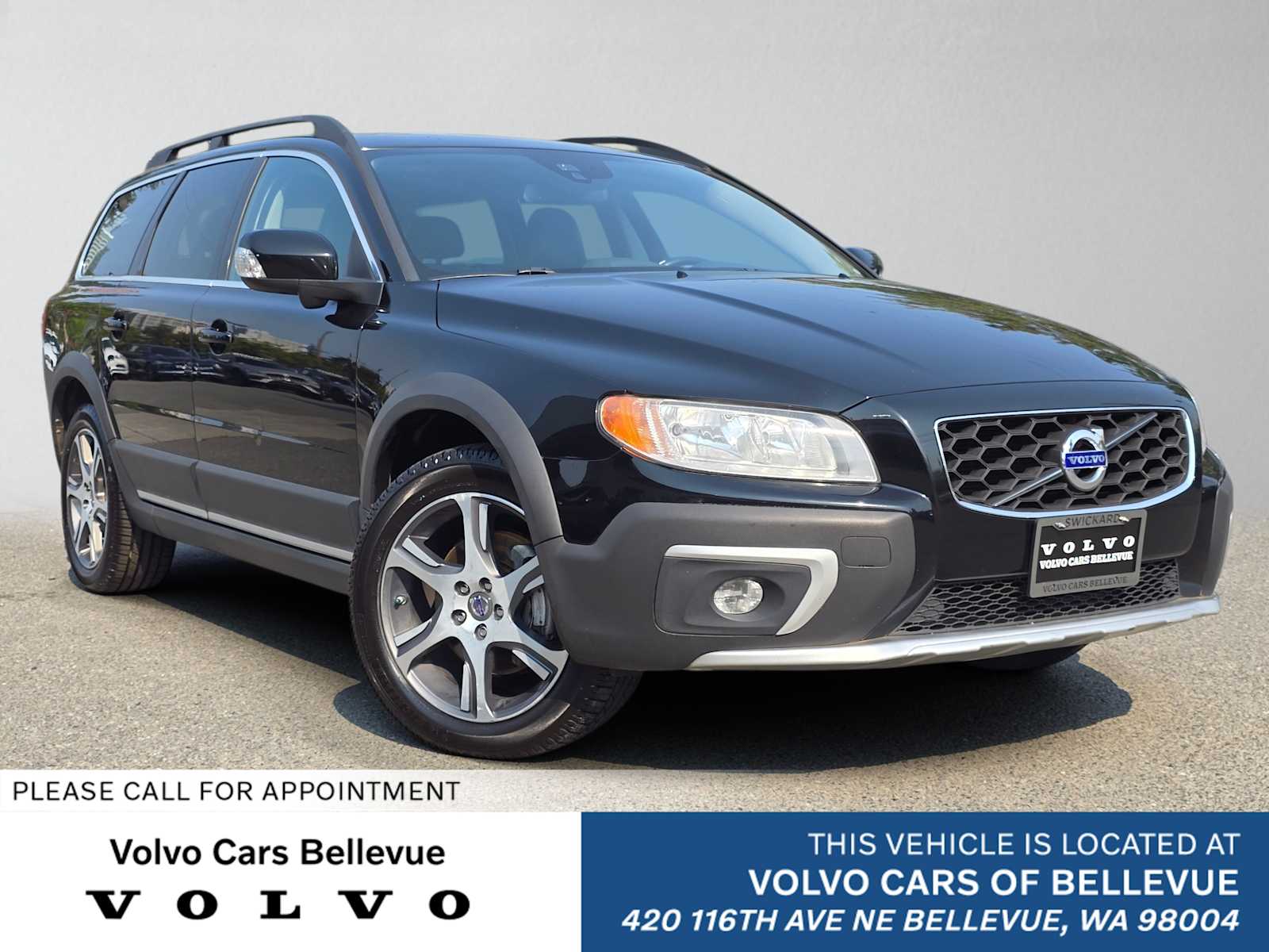 Black Sapphire Metallic 2015 Volvo XC70 Wagon All-Wheel Drive 6-Speed Automatic