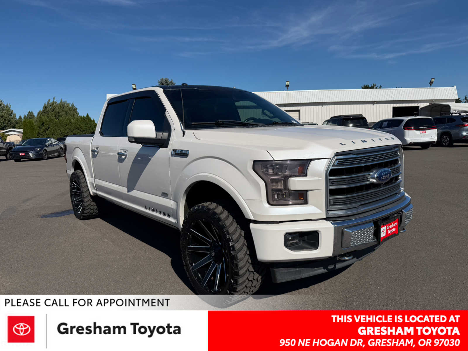 White Platinum Metallic Tri-Coat 2017 Ford F-150 Pickup Truck Four-Wheel Drive Automatic