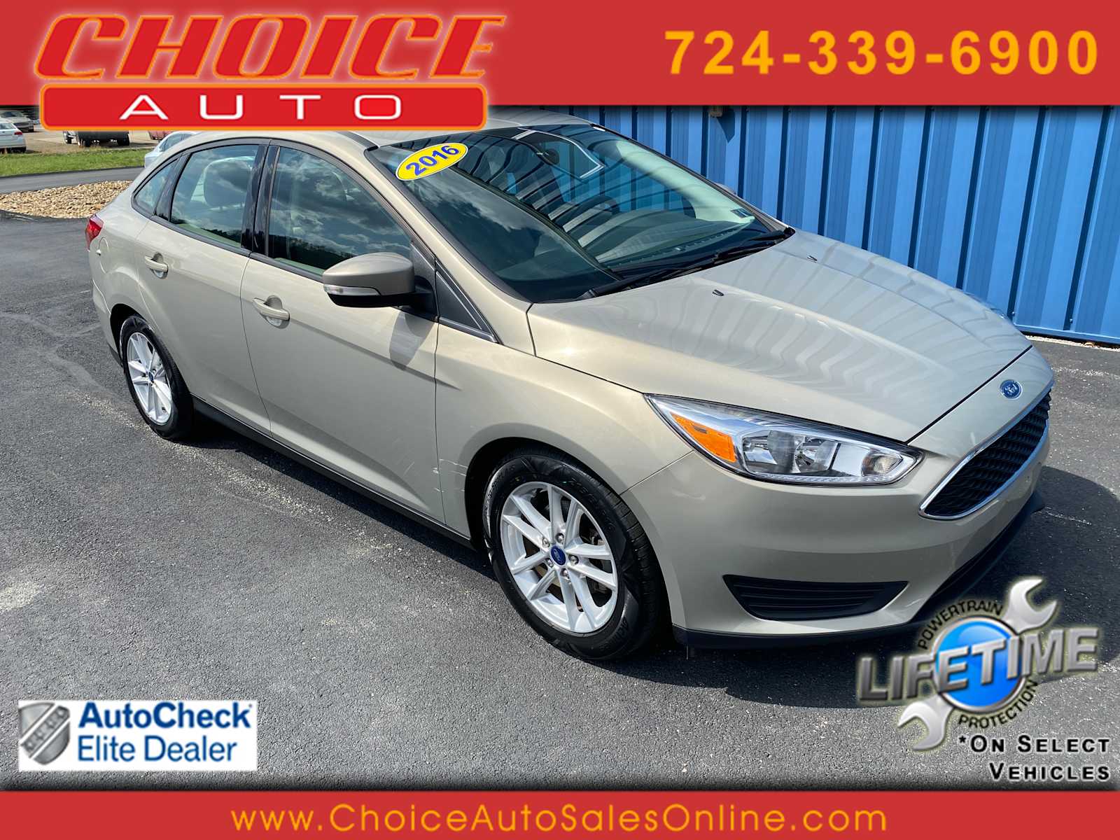 Tectonic 2016 Ford Focus SE Sedan Front-Wheel Drive 6-Speed Automatic