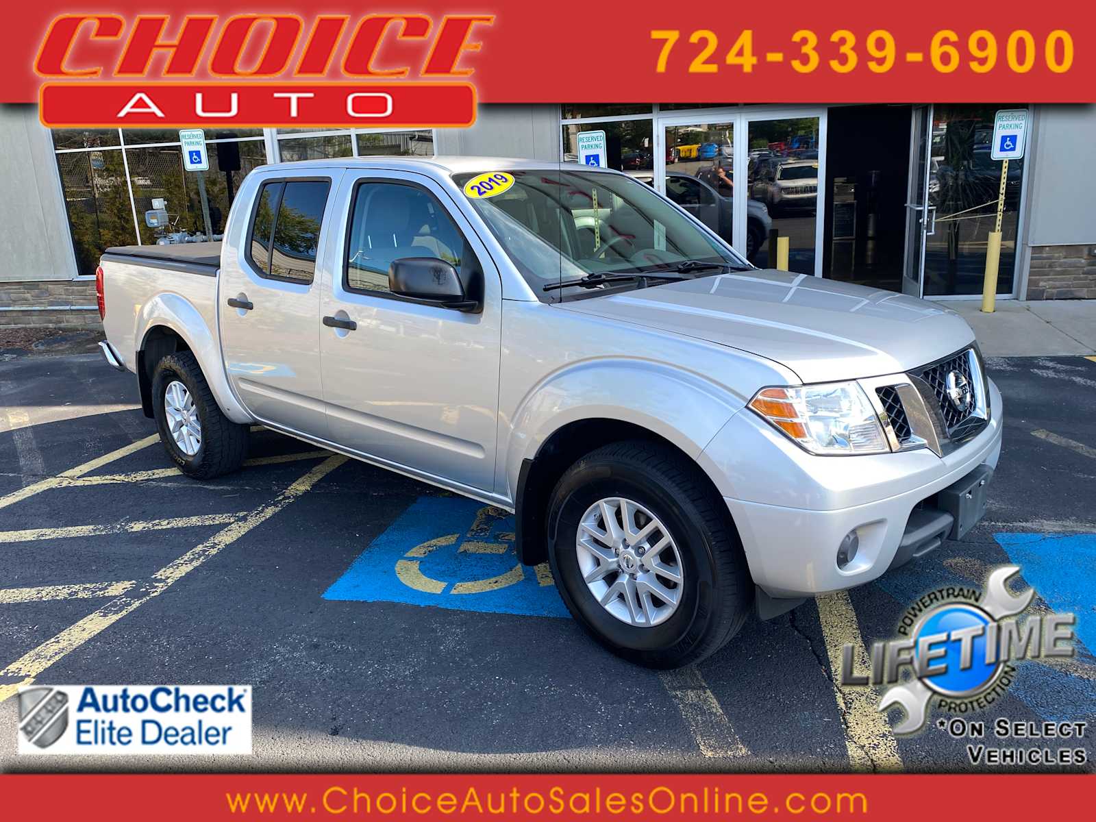 Brilliant Silver Metallic 2019 Nissan Frontier Pickup Truck Four-Wheel Drive 5-Speed Automatic
