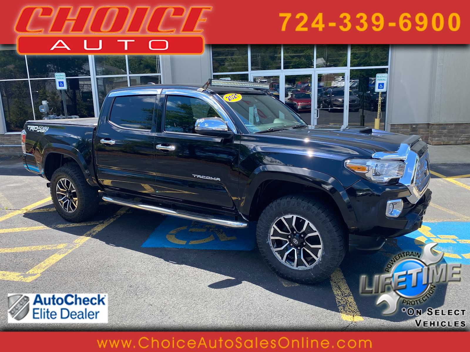 Midnight Black Metallic 2021 Toyota Tacoma Pickup Truck Four-Wheel Drive 6-Speed Automatic