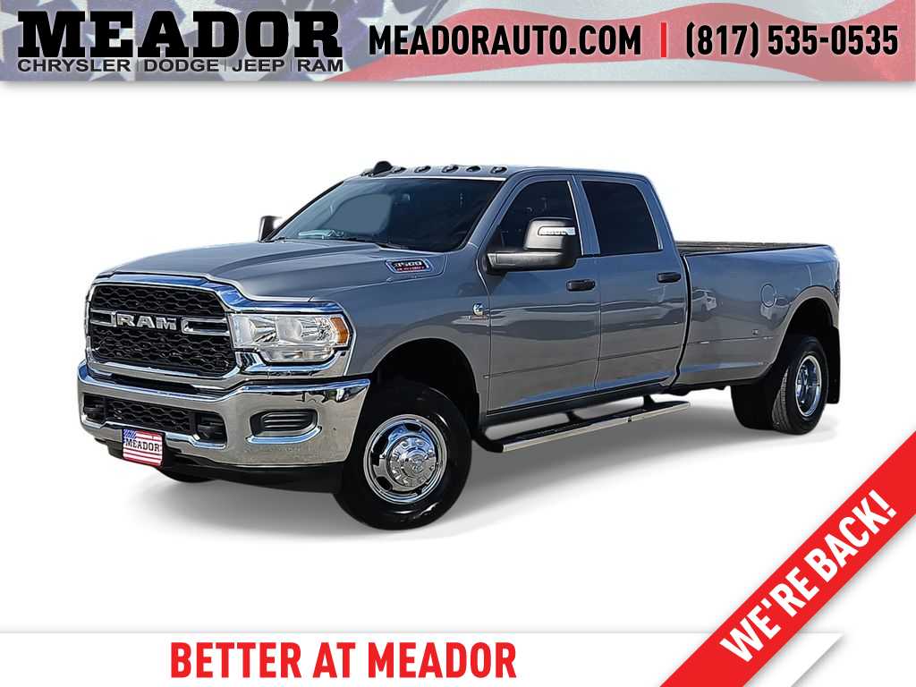 Billet Silver Metallic Clearcoat 2024 RAM 3500 Tradesman Crew Cab LB DRW 4WD Pickup Truck Four-Wheel Drive 6-Speed Automatic