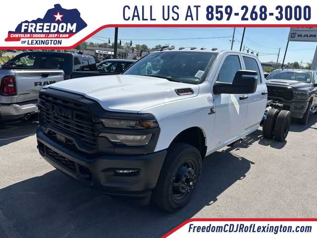 2026 RAM 3500 Chassis Tradesman Crew Cab LB DRW 4WD