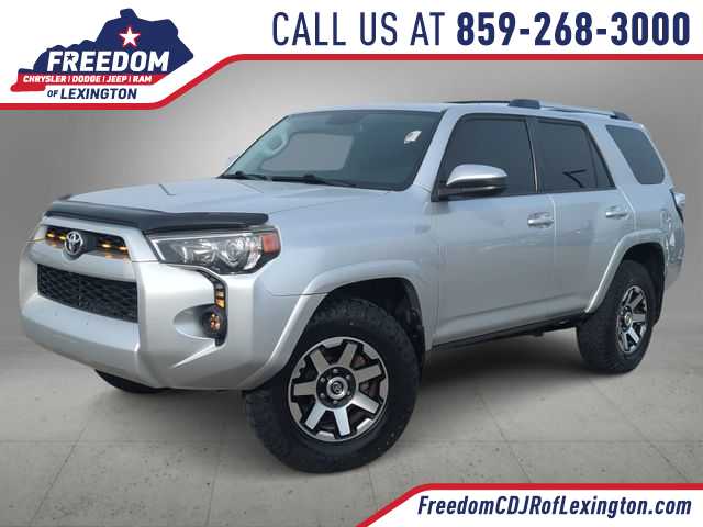 2019 Toyota 4Runner SR5 4WD
