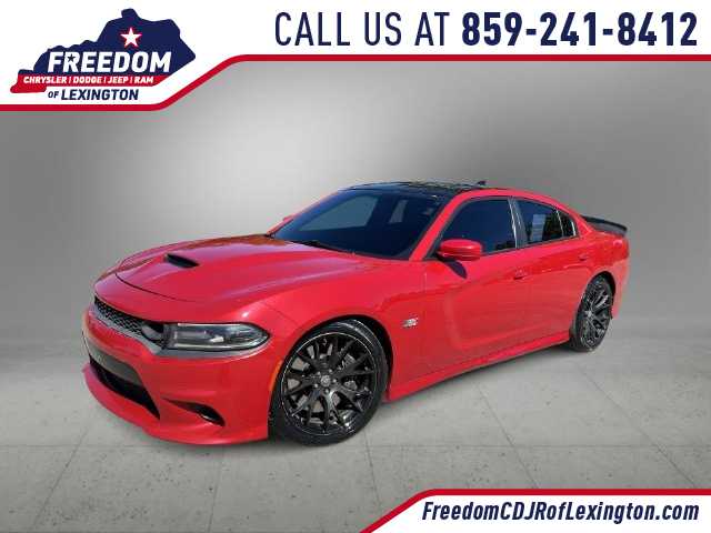 Redline Red Tricoat Pearl 2017 Dodge Charger Sedan Rear-Wheel Drive 8-Speed Automatic