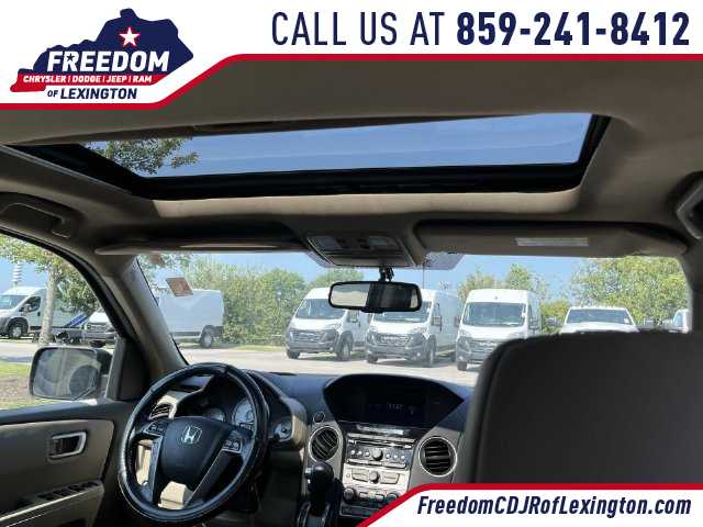 2014 Honda Pilot SUV / Crossover Four-Wheel Drive 5-Speed Automatic