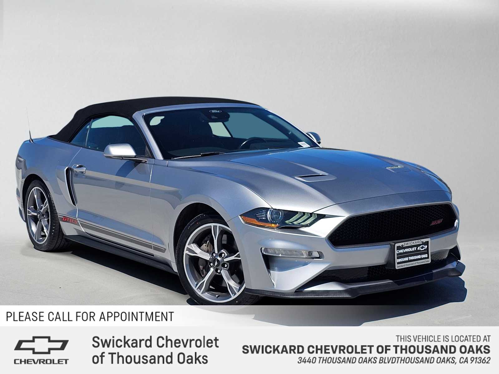 Iconic Silver Metallic 2022 Ford Mustang Convertible Rear-Wheel Drive Automatic