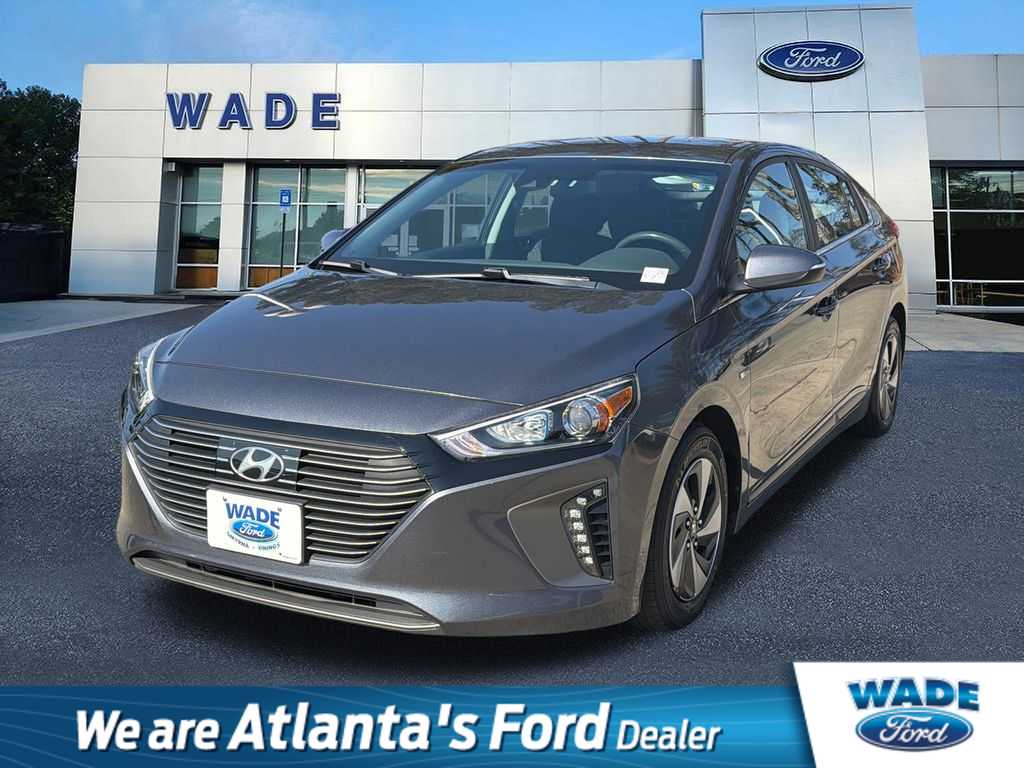 2017 Hyundai Ioniq Hybrid SEL Hatchback FWD