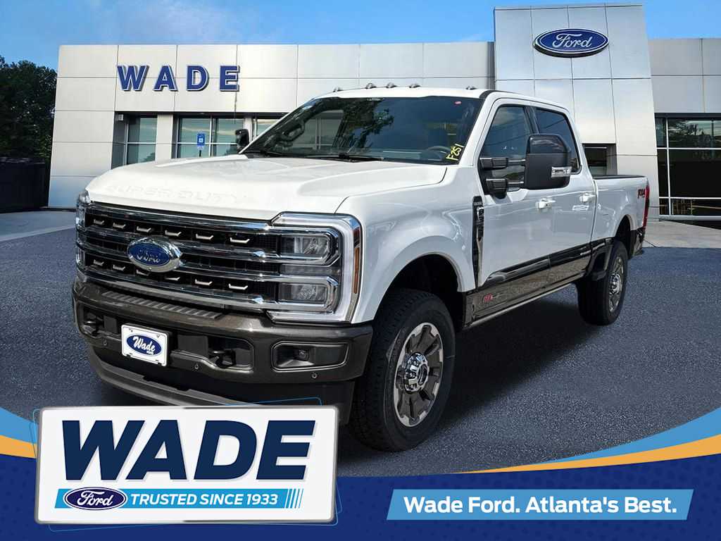 Star White Metallic Tri-Coat/Darkened Bronze 2025 Ford F-350 Super Duty King Ranch Crew Cab 4WD Pickup Truck Four-Wheel Drive Automatic