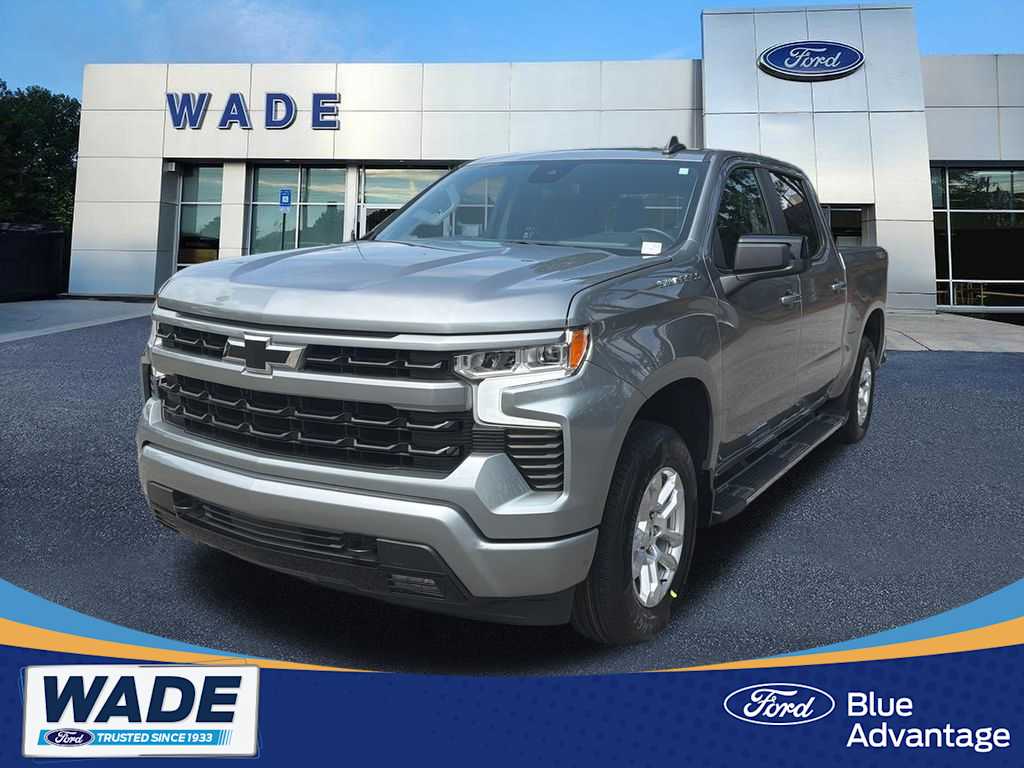 2025 Chevrolet Silverado 1500 RST Crew Cab 4WD