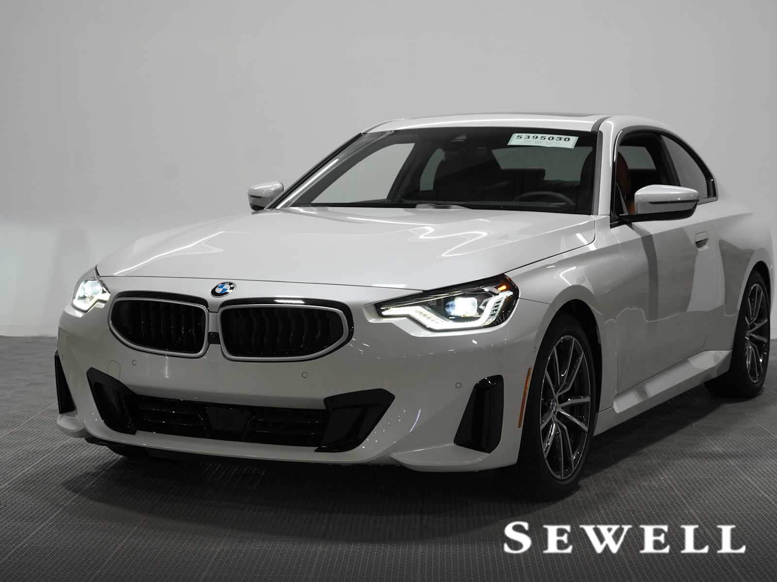 2026 BMW 230i 230i