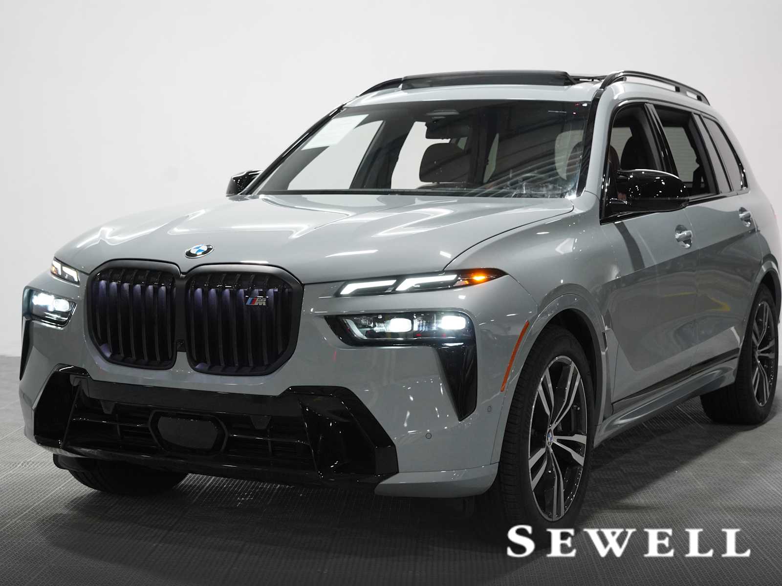 2026 BMW X7 M60i