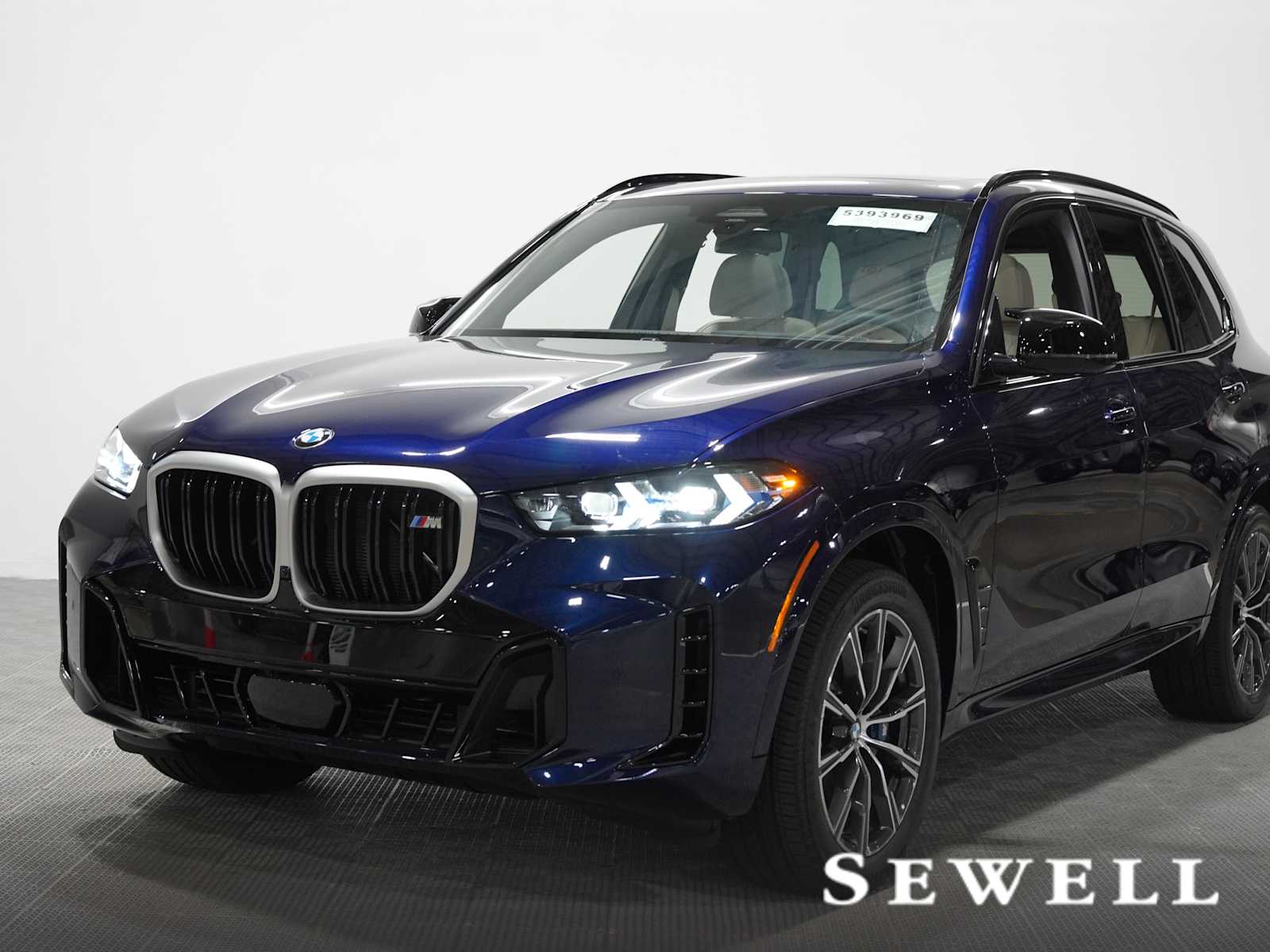 2026 BMW X5 M60i